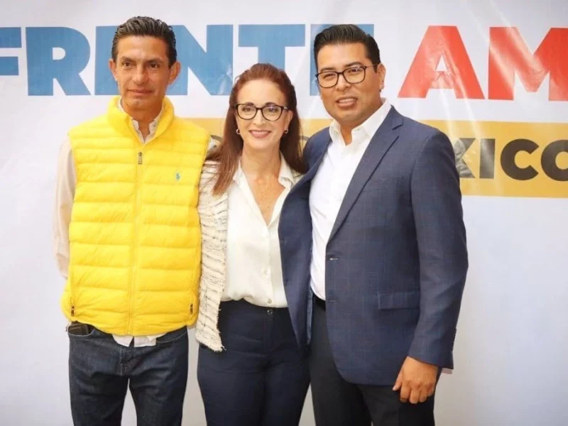 Carlos Martínez Amador del PRD, Augusta Díaz del PAN y Néstor Camarillo del PRI en rueda de prensa