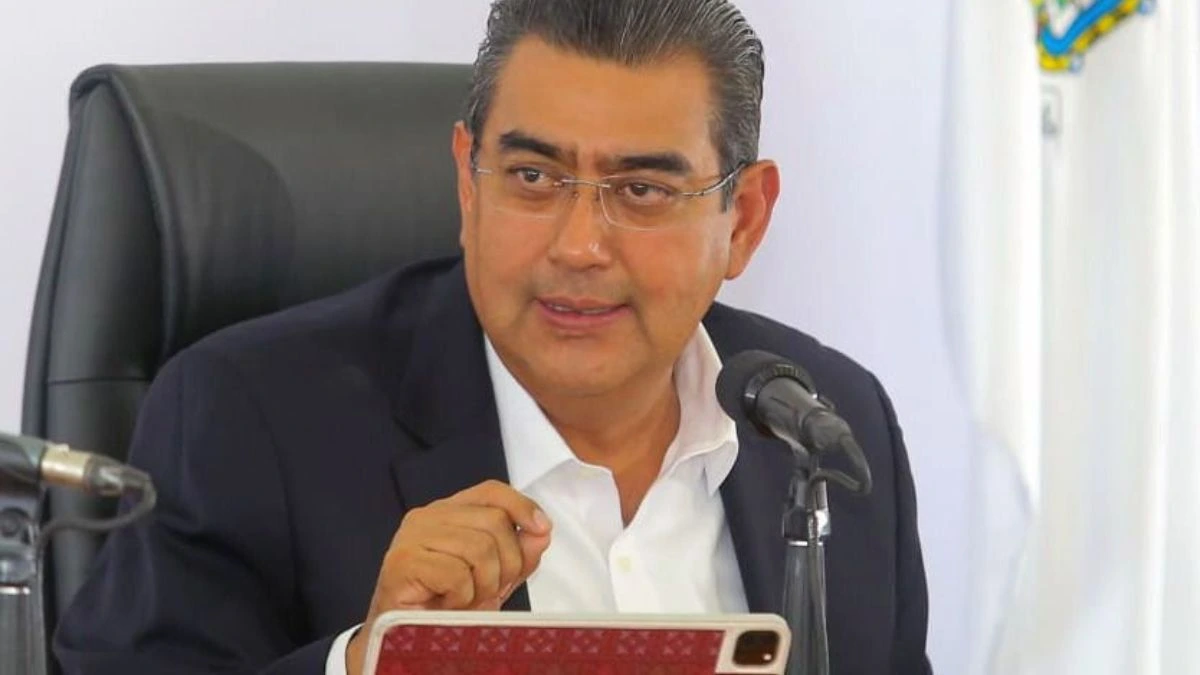 El gobernador Sergio Salomón en evenro de recuento de inversiones por 3 mil 469 millones de dólares para Puebla en 2023.