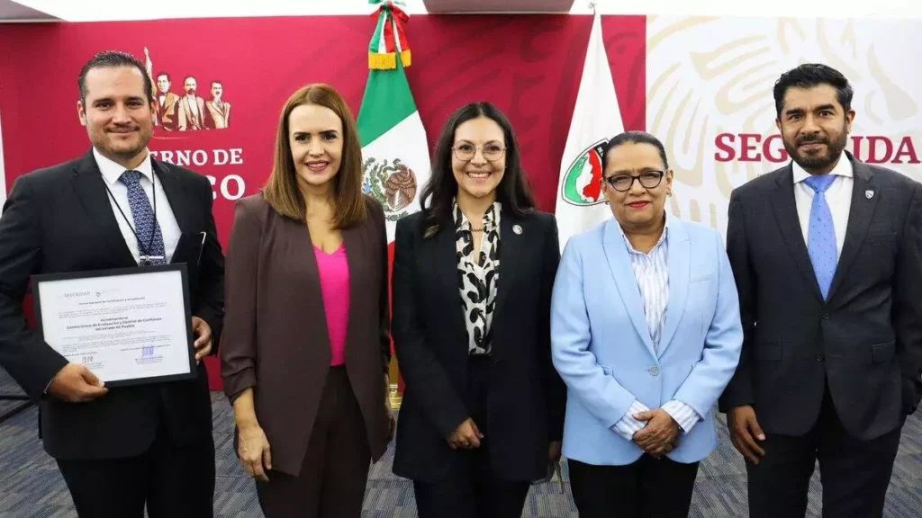 Gobierno Federal acredita al Centro de Evaluación y Control de Confianza de Puebla