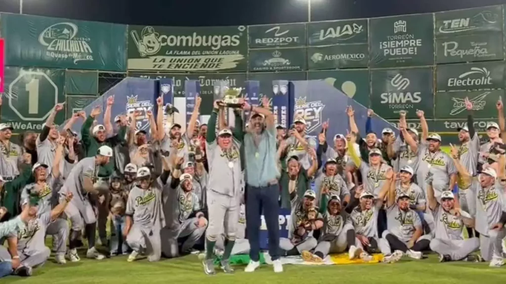 Pericos campeones de la Serie del Rey