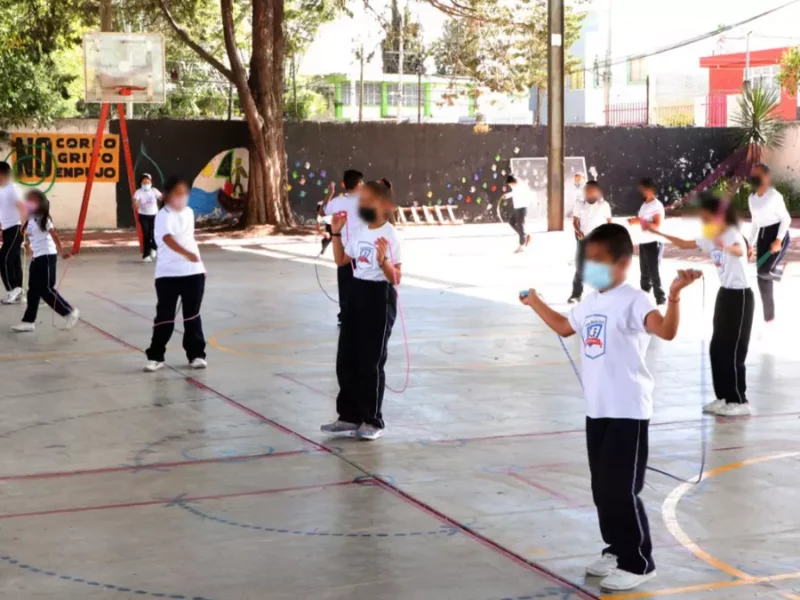 SEP Puebla ordena hacer 30 minutos de ejercicio antes de clases