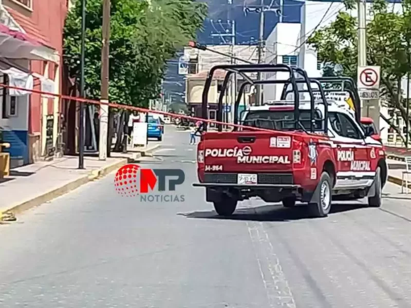 Asesinan a balazos a regidor de Ajalpan, a metros de presidencia municipal