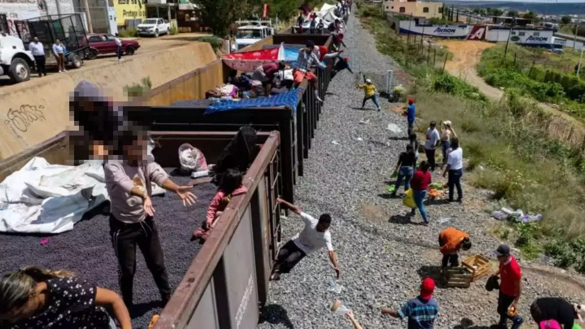 Ferromex suspende actividades por accidentes de migrantes