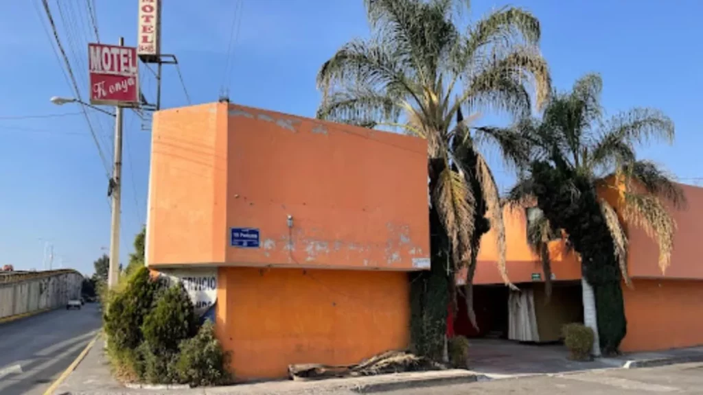 Con huellas de violencia hallan cadáver de hombre en un motel de Loma Encantada