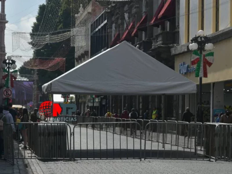 Ubica los arcos de seguridad para el Grito de Independencia en Zócalo de Puebla