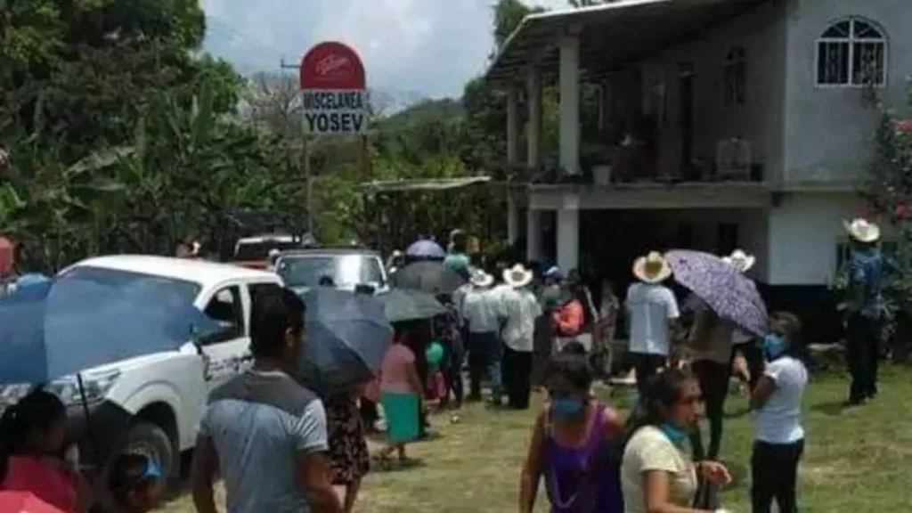 Mueren calcinados Angélica y Uriel y sus dos hijos pequeños en su casa en Zoquitlán