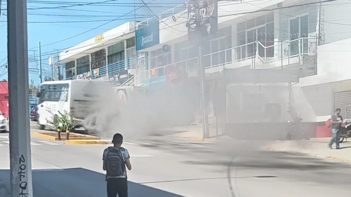 Captan a unidad de RUTA contaminando