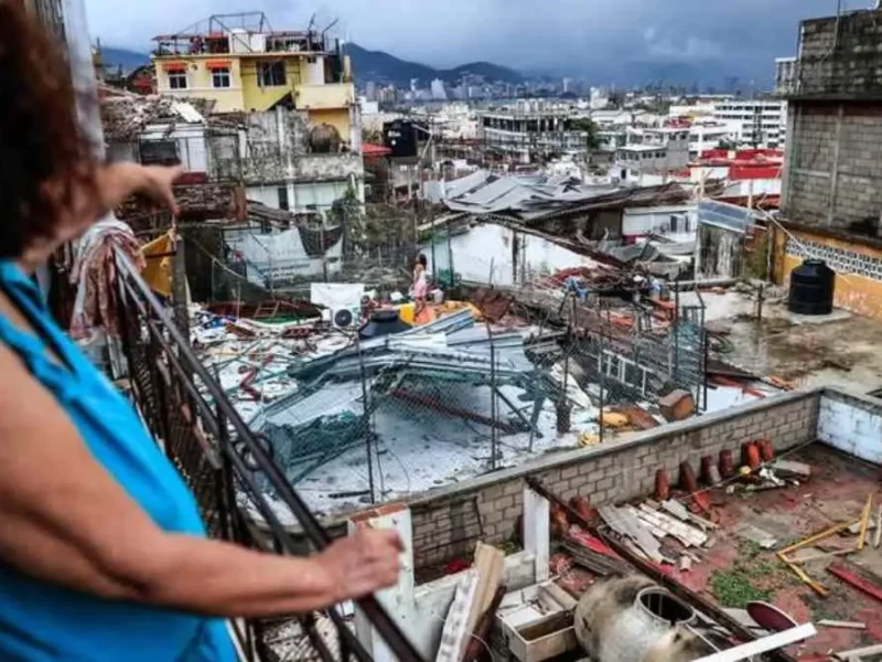 Acapulco a cuatro días de Huracán Otis: 39 muertos, cadáveres en descomposición y gente armada
