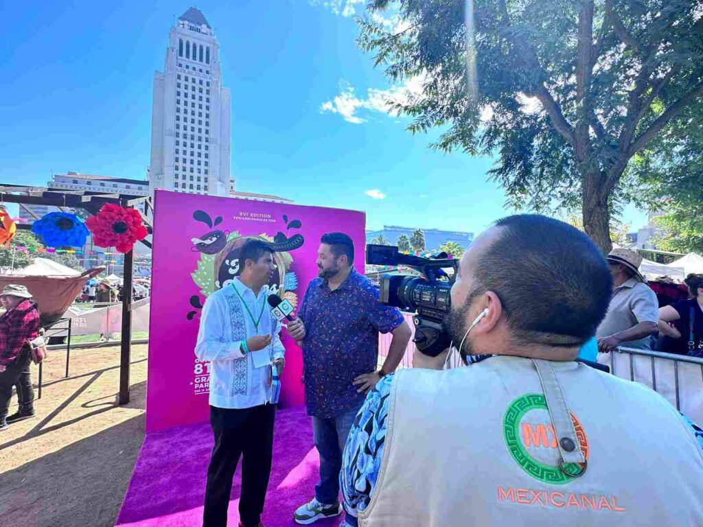 Eduardo Rivera en la Feria de los Moles en entrevista con Mexicanal.