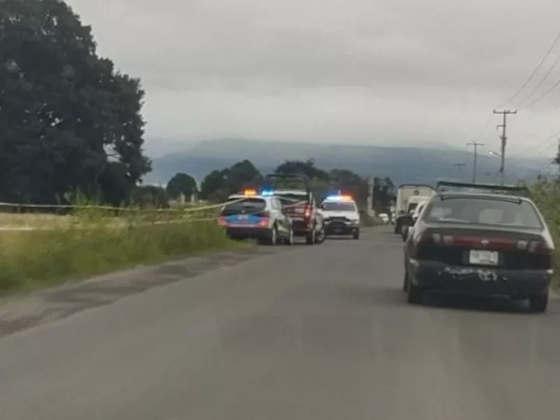 Encobijado y con huellas de violencia hallan cadáver en San Miguel Canoa