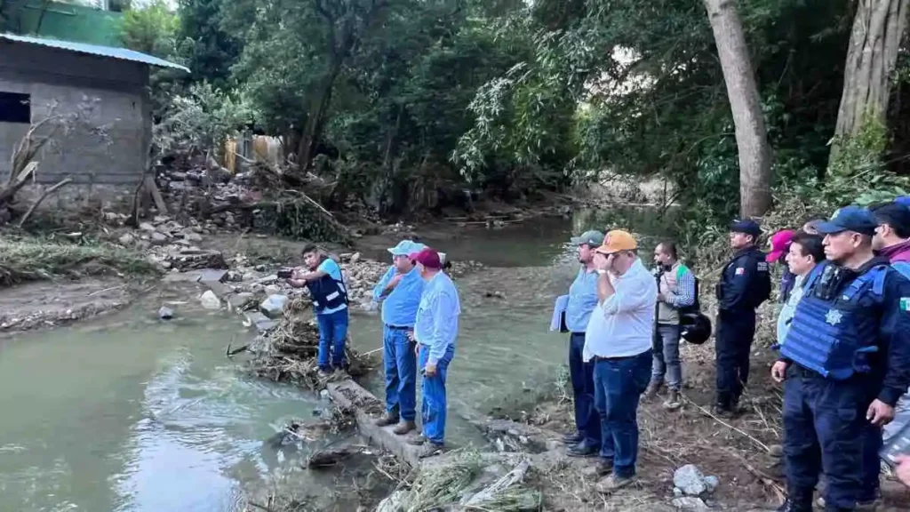 Analizan denunciar a quienes invadieron río que se desbordó en Venustiano Carranza