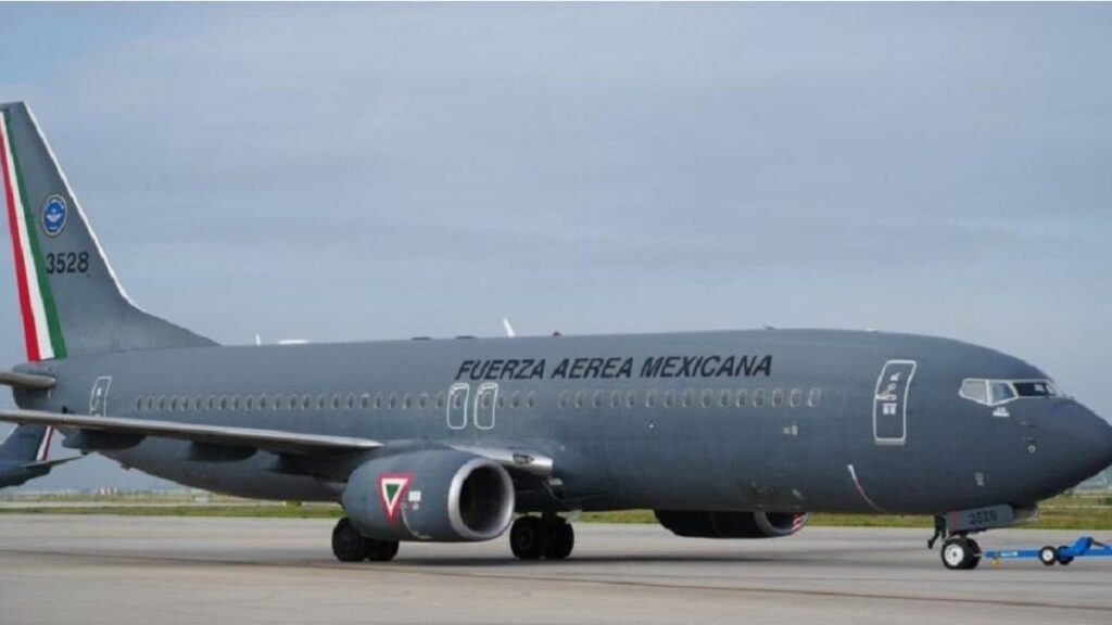 Avión de la fuerza Aérea Mexicana que rescató a mexicanos, entre ellos 17 poblanos rescatados de Israel, por conflicto con palestina.