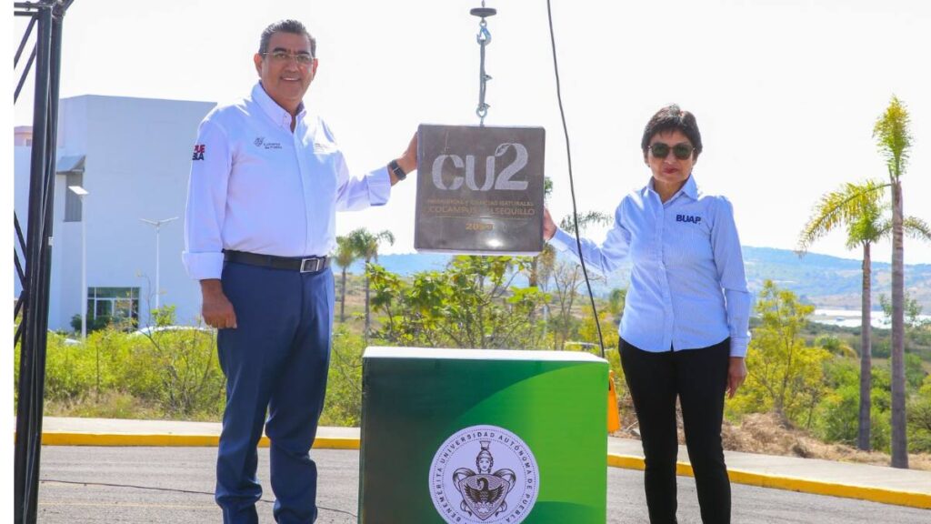 Inicia construcción de CU2 de la BUAP: Sergio Salomón y Lilia Cedillo colocan primera piedra