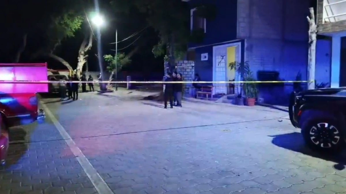 Tiran dos cadáveres en barranca de Puebla; matan a hombre en su departamento en Tehuacán