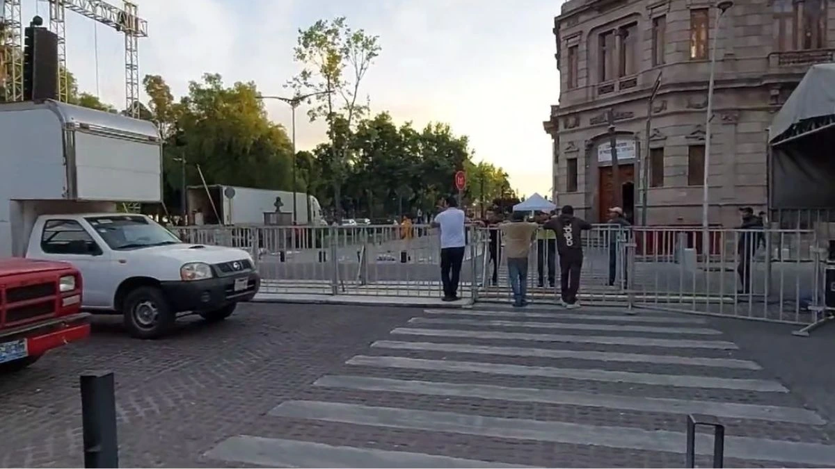 Así los cierres viales en inmediaciones de la Avenida Juárez por concierto de Los Ángeles Azules