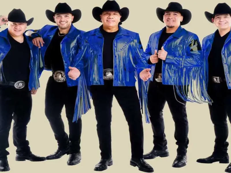 Grupo Bronco, que se presentará en el Festival Navideño de Tlatlauquitepec