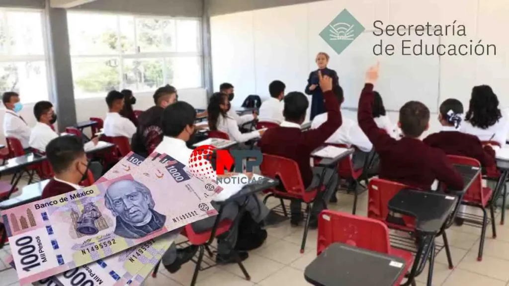 Aumenta Sergio Salomón sueldo de 84 mil 501 maestros en Puebla