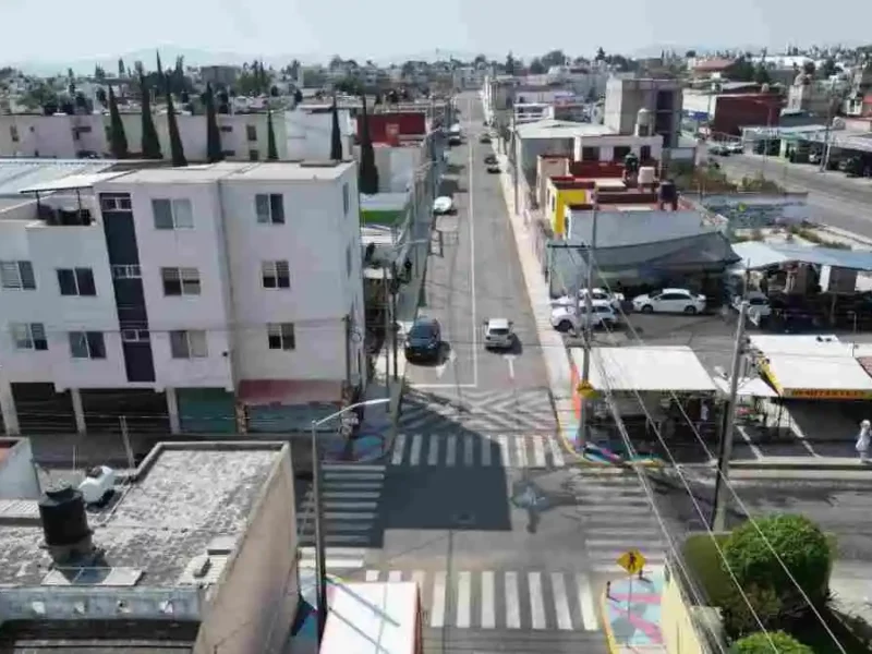 Ayuntamiento entrega calle rehabilitada en Granjas Puebla con inversión de 8.9 MDP
