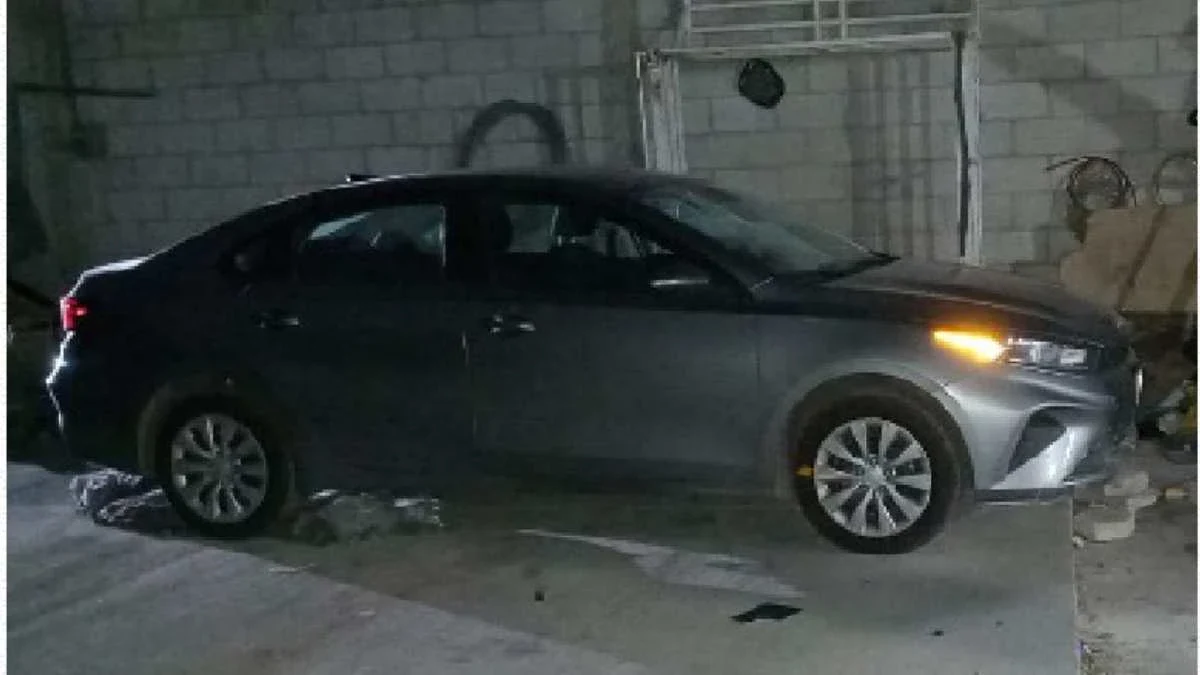Durante cateo localizan en Yehualtepec auto robado en Guerrero