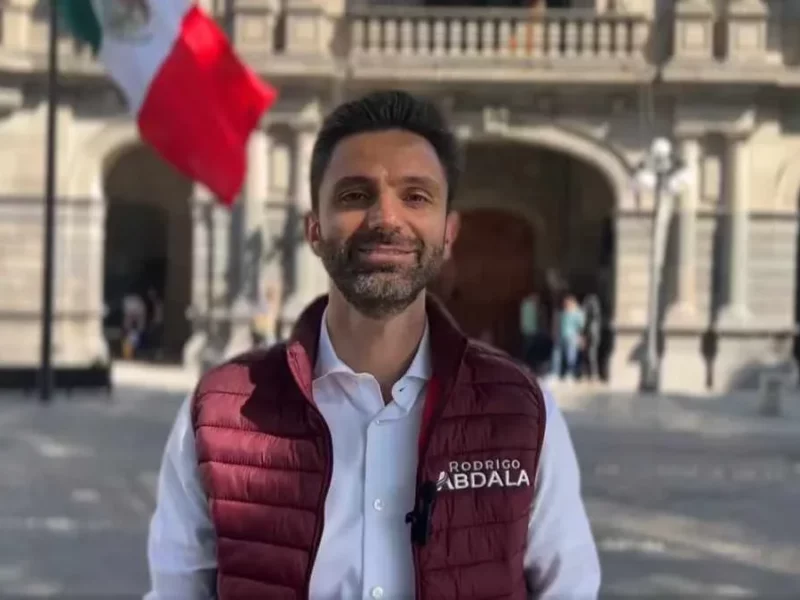 ¡Oficial! Rodrigo Abdala se registra para precandidatura de Morena por la alcaldía de Puebla