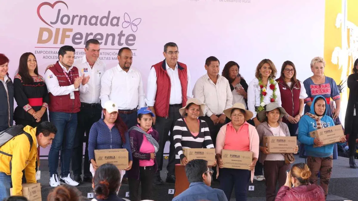 Planea Sergio Salomón rehabilitar rutas de acceso a La Resurrección, Puebla