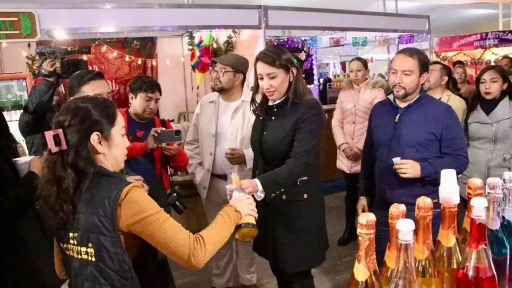 Angélica Alvarado durante la inauguración de la feria de la sidra 2023