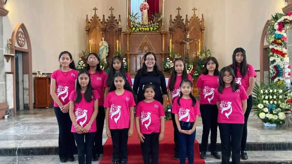 ‘Coros Hermanos de Puebla’ hacen gira navideña