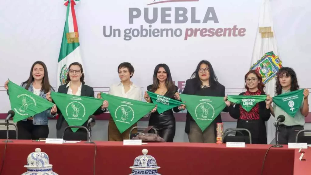 Aborto seguro en Puebla: habilitan siete clínicas para quienes obtengan amparos