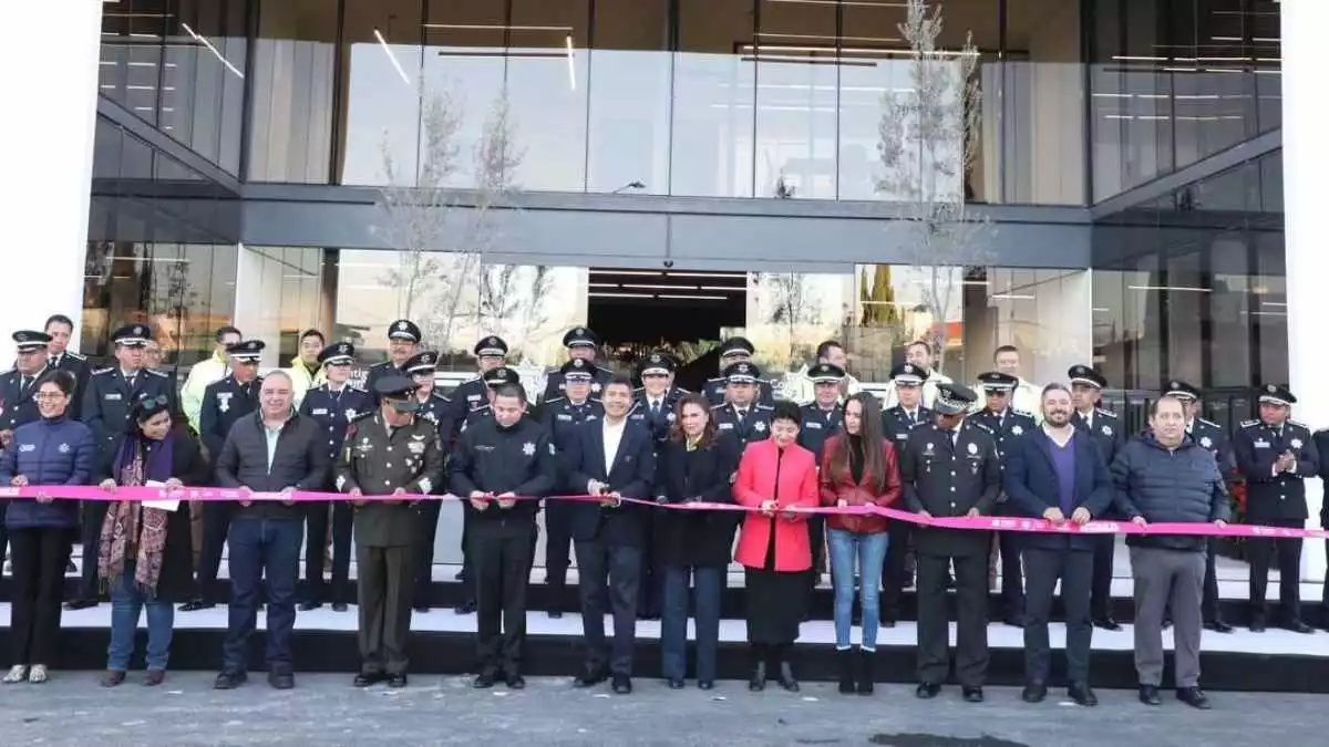 Eduardo Rivera inaugura Complejo de Seguridad en Puebla, que costó 280 millones