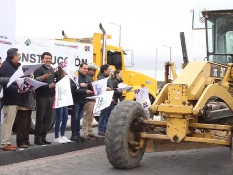 Inician rehabilitación de calles y carreteras en estos municipios de Puebla