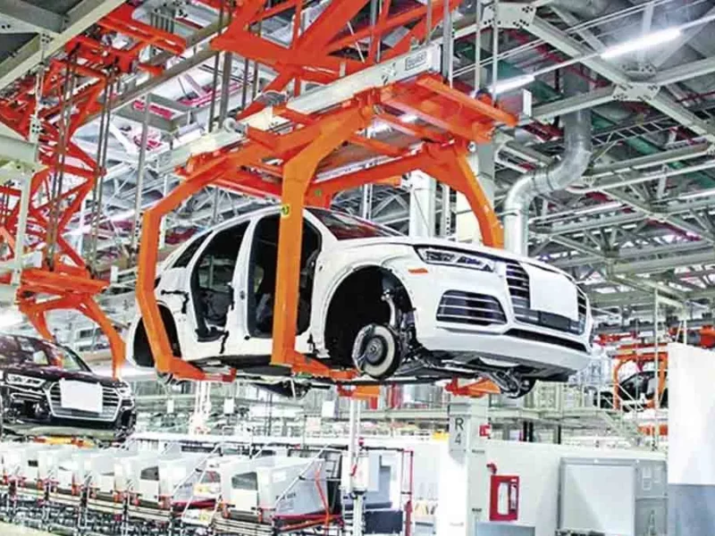 Por huelga en Puebla, dejan de producir 480 camionetas Audi Q5 diario