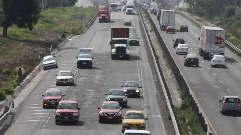 ¡Ten paciencia! Por obras cierran este tramo de la autopista México-Puebla