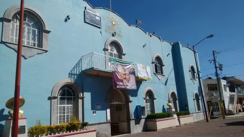 Fachada de presidencia municipal de San Felipe Teotlalcingo, Puebla