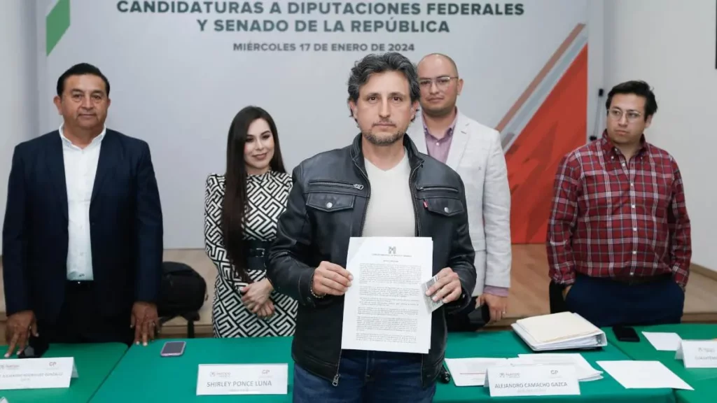 PRI recluta a José Juan: deja a Morena y va por diputación federal