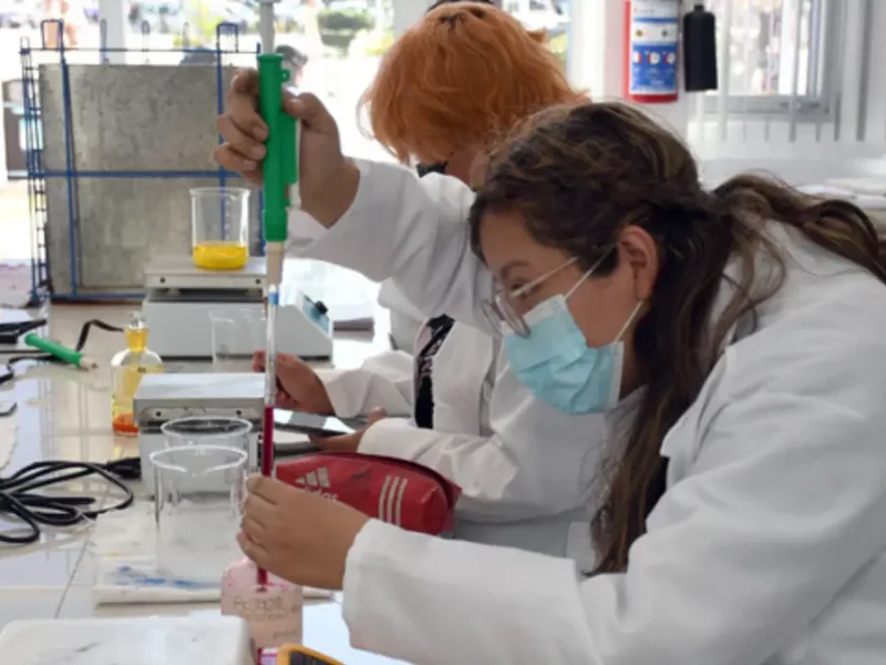 BUAP impulsa vocaciones científicas en jóvenes de Puebla
