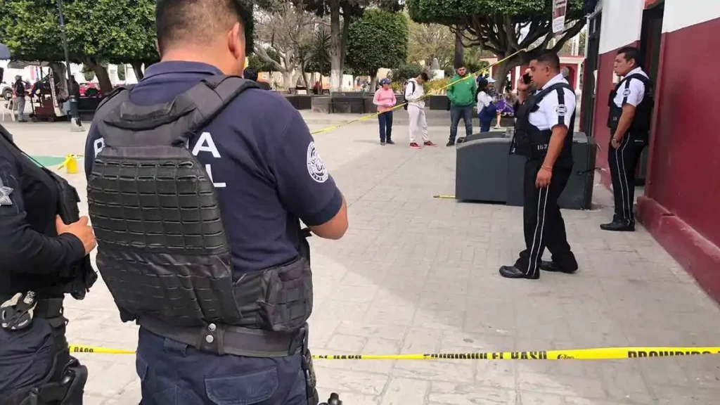 Elementos de la policía de Amozoc