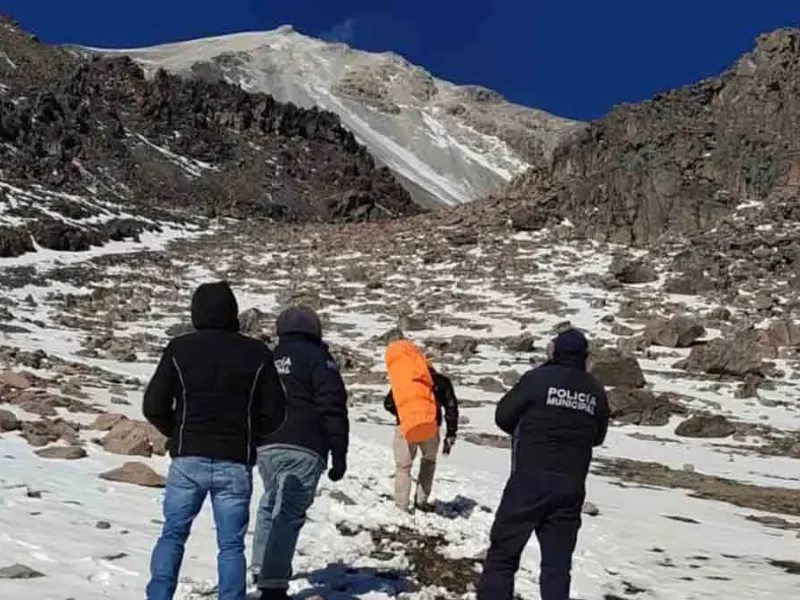 Cuatro alpinistas atrapados en el Pico de Orizaba, desaparecieron tras la nevada