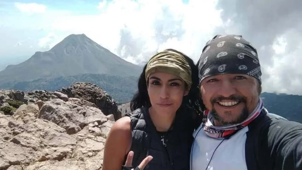 Andrea, alpinista rescatada en Pico de Orizaba, en riesgo de perder las manos