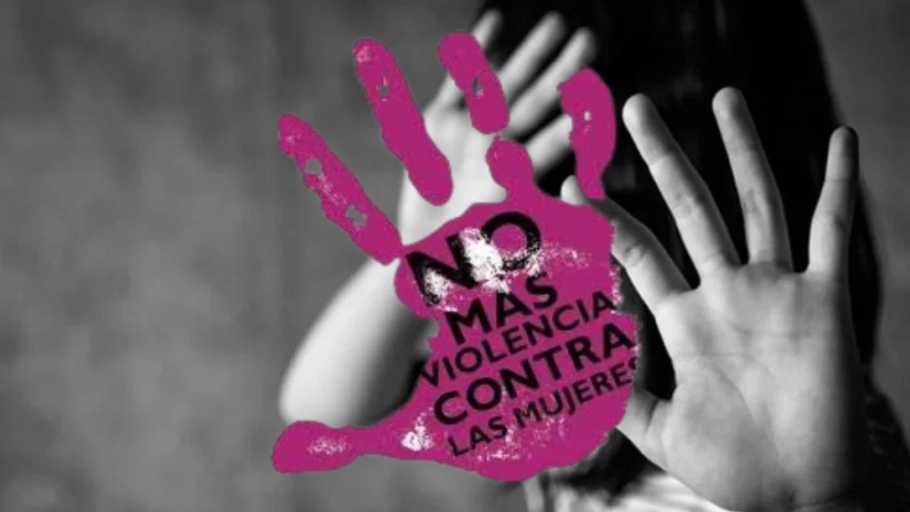 Feminicidio en Puebla: estrangula a su expareja en la Zaragoza, policías lo detienen
