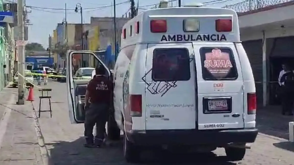 Muere mujer tras ser golpeada por al menos seis hombres en asalto en Puebla