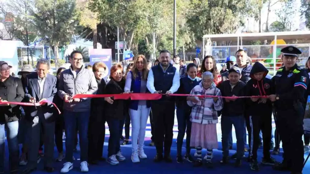 Con 4.5 MDP Ayuntamiento de Puebla rehabilita parque en Belisario Domínguez