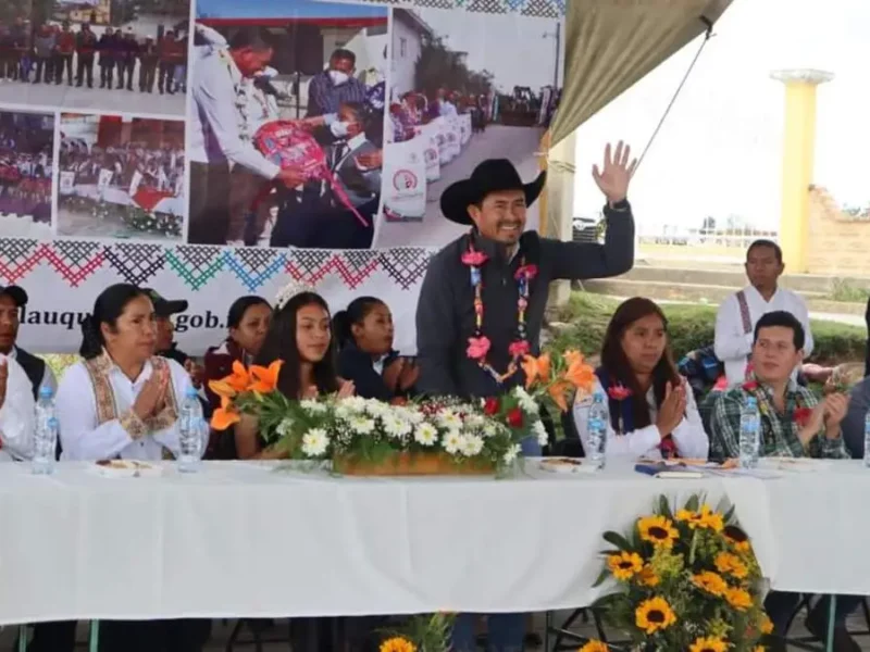 Porfirio Loeza inicia rehabilitación de alumbrado público en Tlatlauquitepec