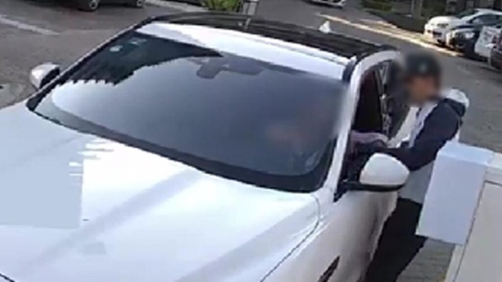 ¡A guardar los Rolex! Reaparece banda de robarelojes en Angelópolis