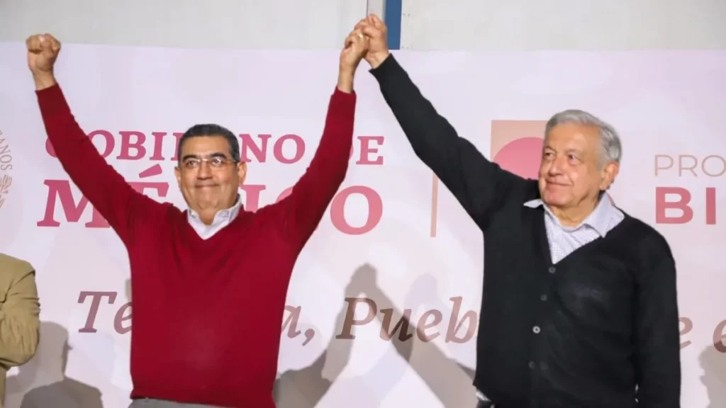 Sergio Salomón llama a analizar las reformas de AMLO antes de criticarlas