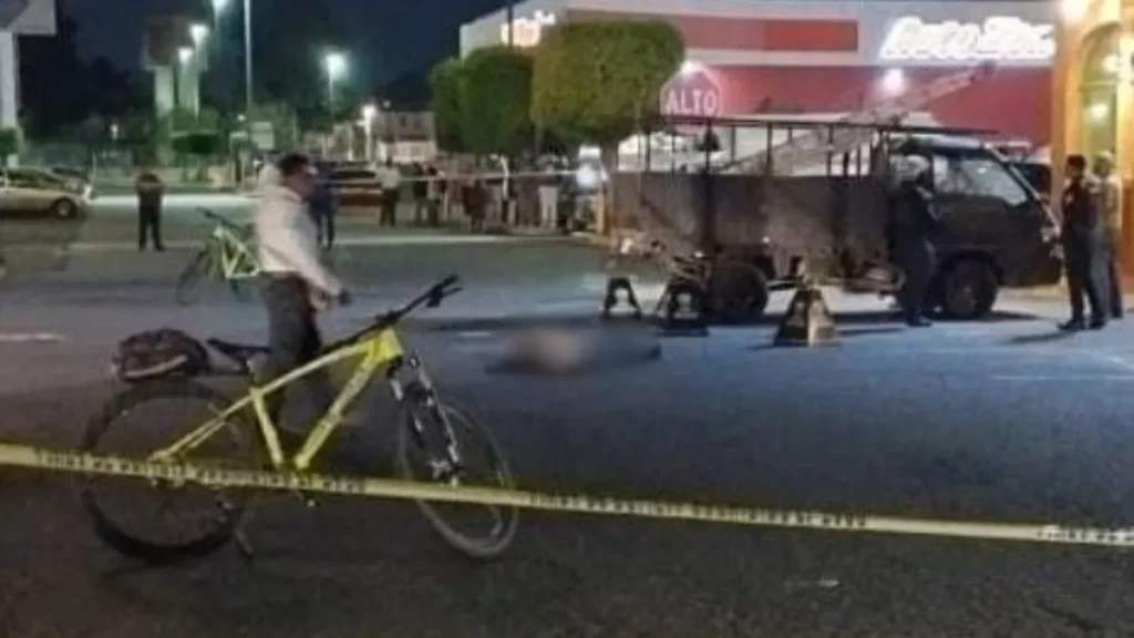 Asesinan a un hombre en estacionamiento de Periplaza, al sur de Puebla capital