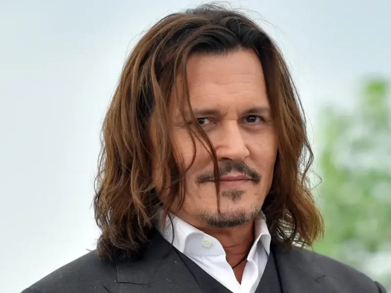¡Adiós Hollywood! Johnny Depp firma como estrella de cine en Arabia Saudita