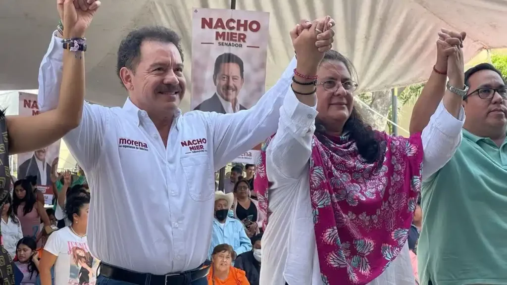 Ignacio Mier y Rosario Orozco hacen campaña juntos en Tehuacán
