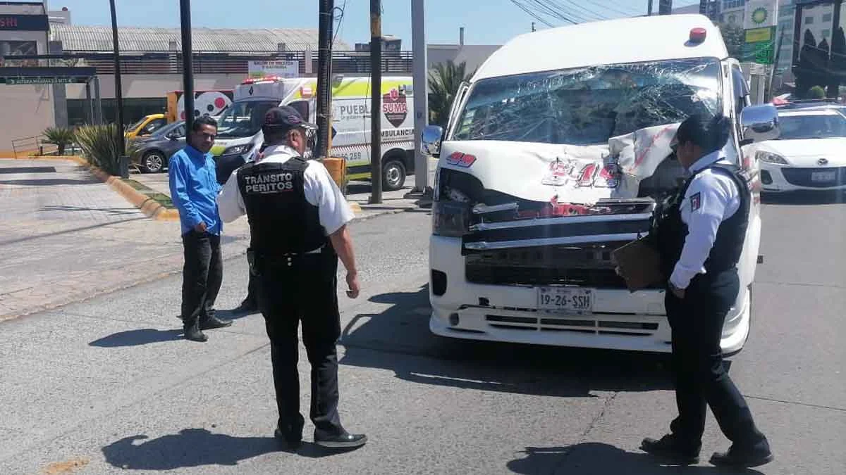 Choque entre Ruta S-19 y camioneta deja cuatro heridos en el Hermanos Serdán
