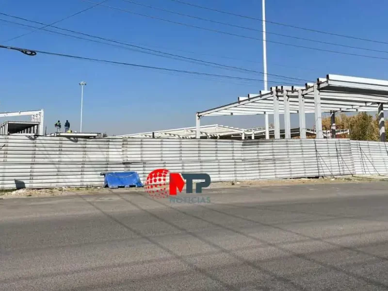 Delimitan pasillos para taquillas en CETRAM, nueva central camionera del sur de Puebla