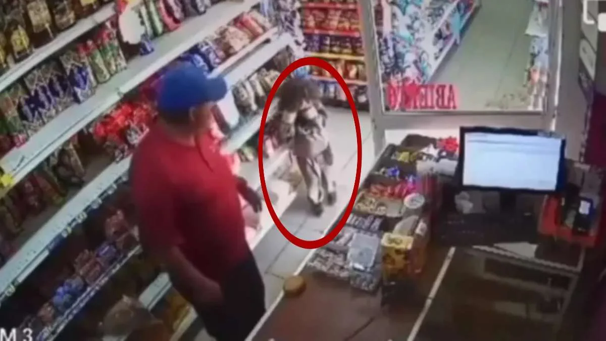 Hombre golpea a niño en una tienda en San Luis Potosí
